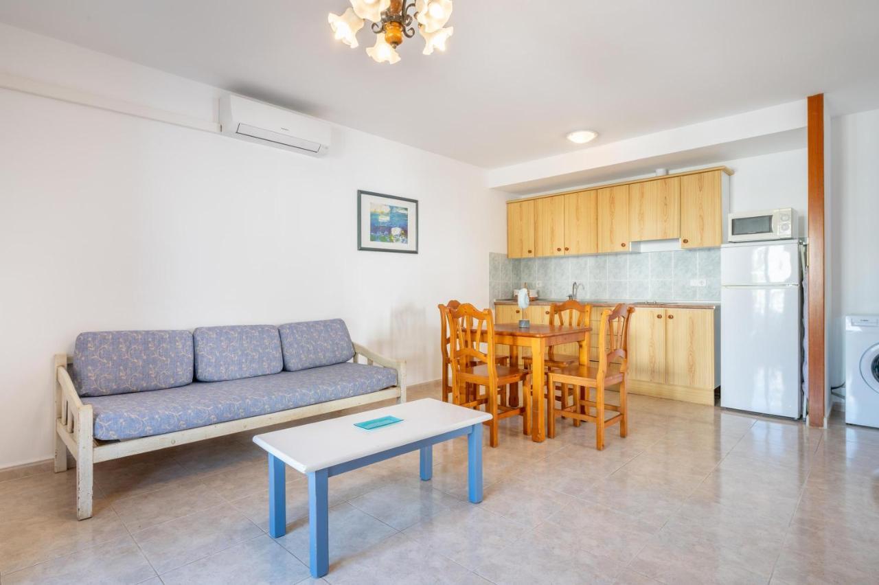 Apartamentos Karin 1ºa Cala d'Or (Mallorca) Exterior foto